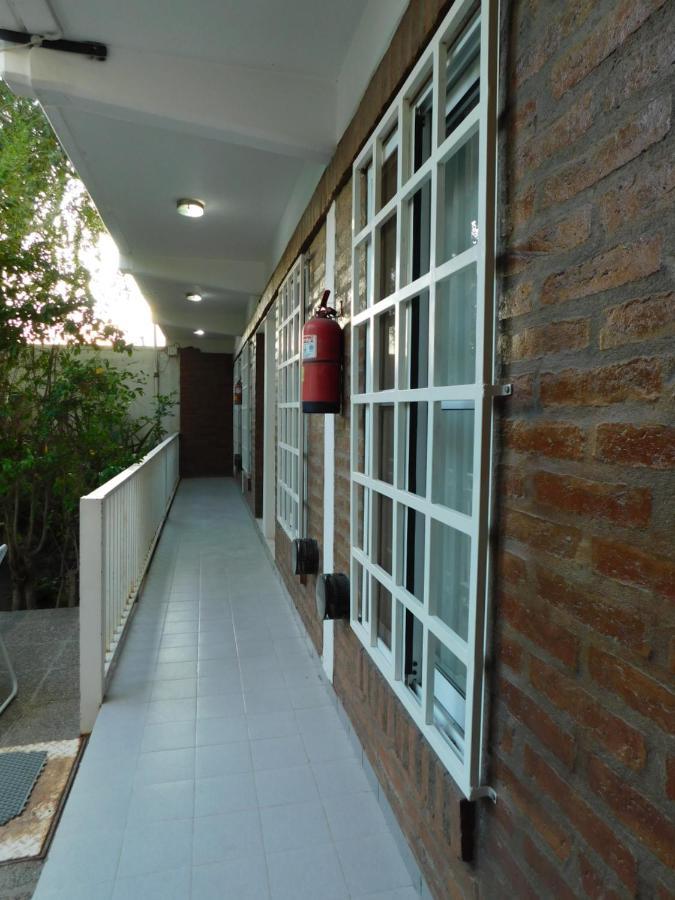 Hosteria Teuly Puerto Madryn Kültér fotó